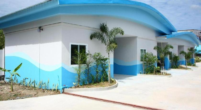Sabai Ez Hotel Hotel 2*