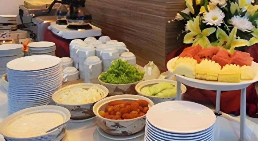 Ubon Hotel 3*