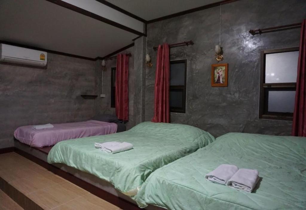 Ruen Lamai Lanna Resort Ban Mae Aep