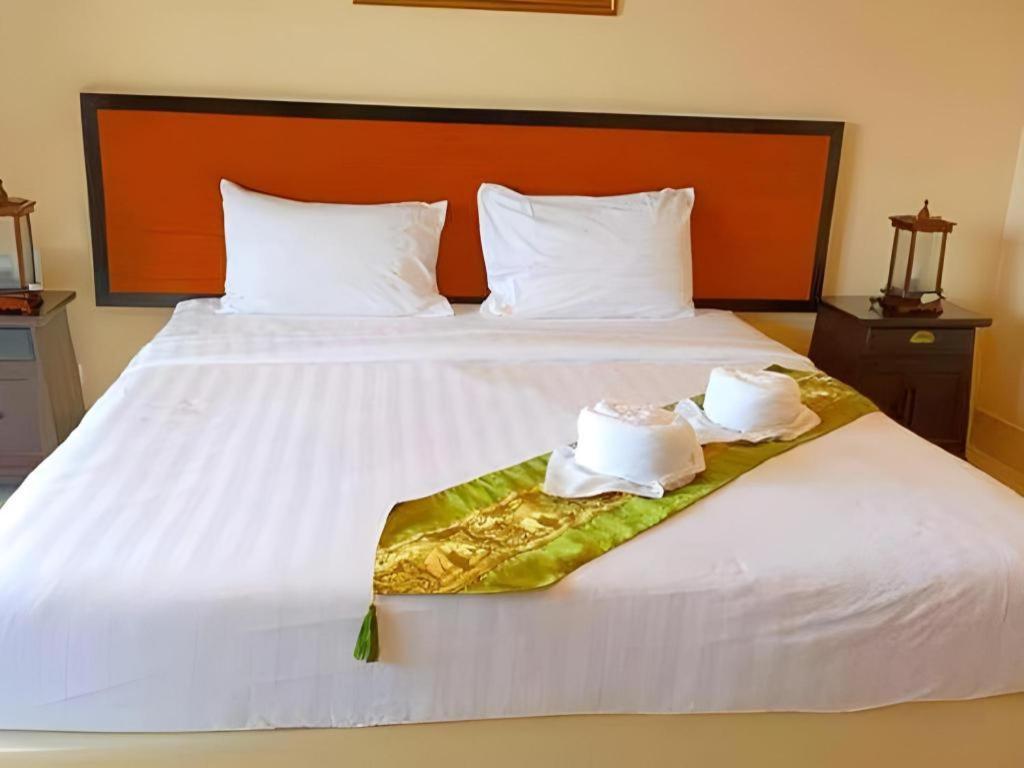 Lanna Hotel 3*