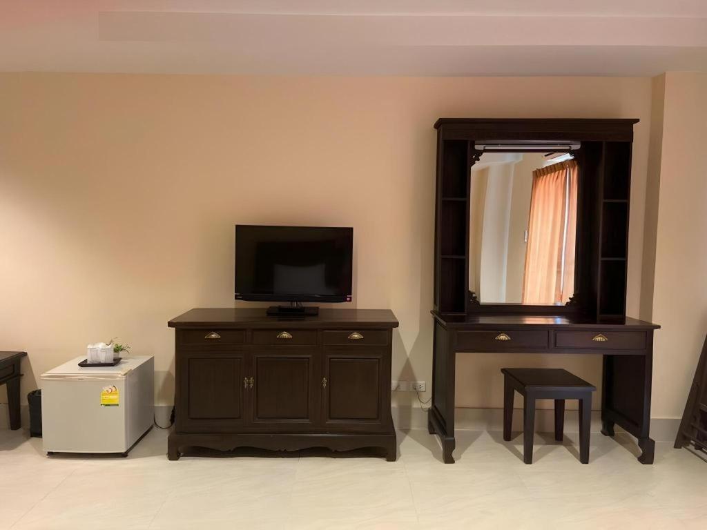 Lanna Hotel Rayong
