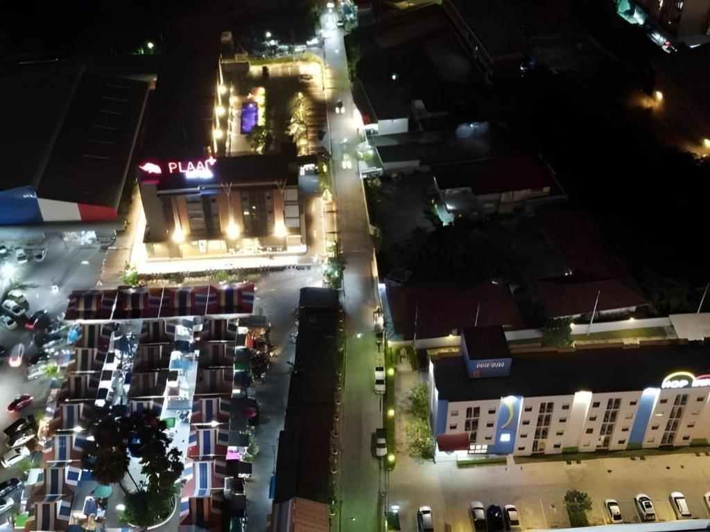 Hotel Lanna Rayong