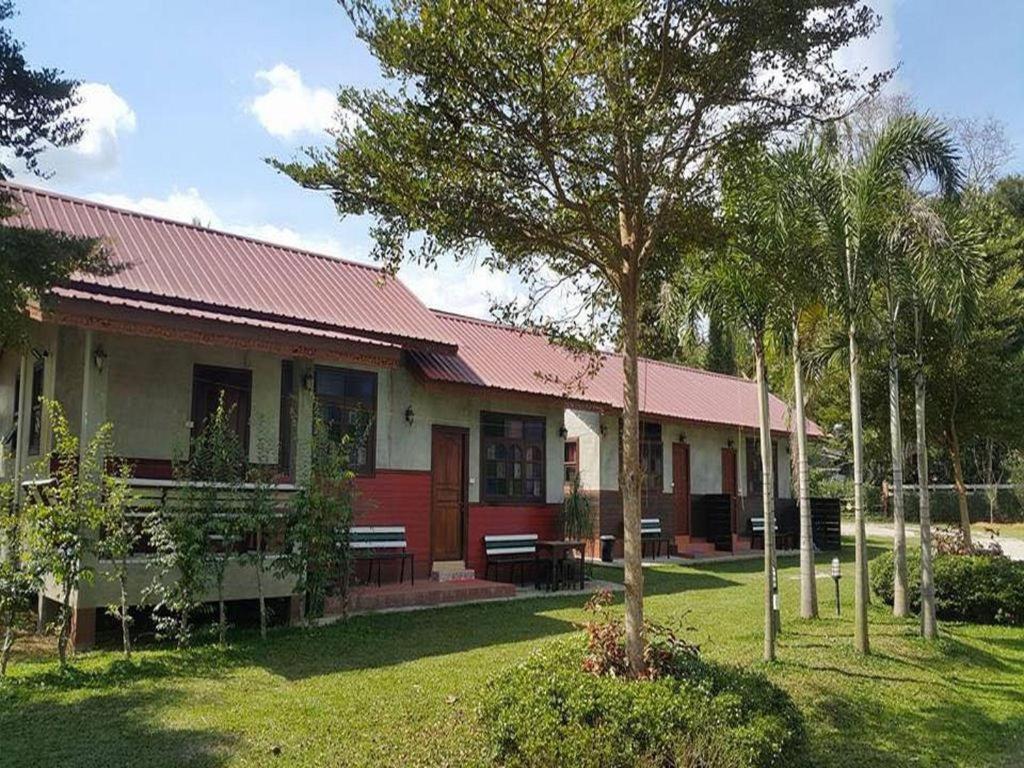 Resort Ruen Lamai Lanna