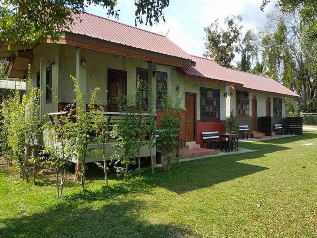 Ruen Lamai Lanna Ban Mae Aep