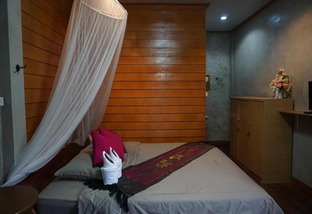 Ruen Lamai Lanna Resort Ban Mae Aep