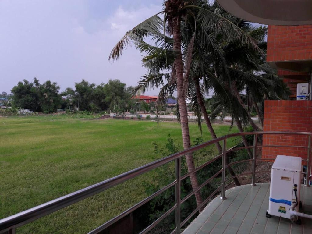 Rawanda 3* Lopburi