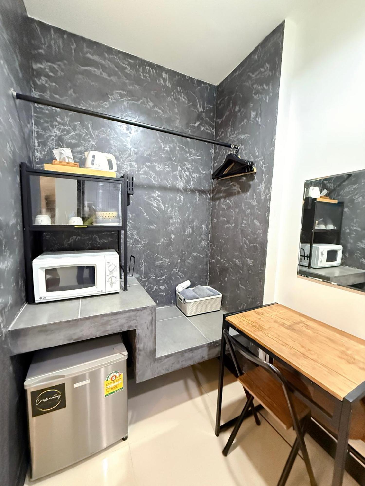 Hotel Ideo Phuket - Sha Extra 3*