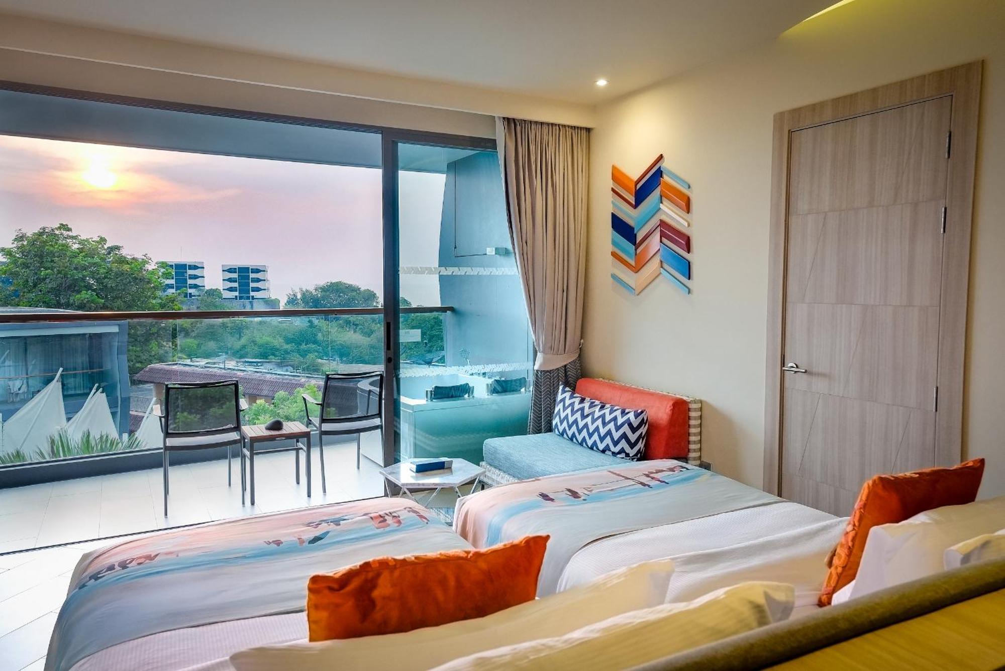 The Sis - Adult Only 5* Kata Beach (Phuket)