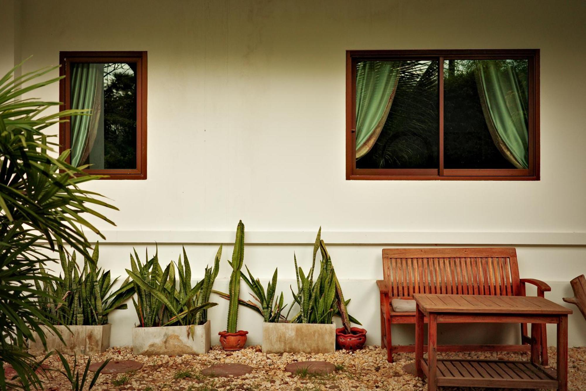 Beachfront Pool Villa Kamala Beach