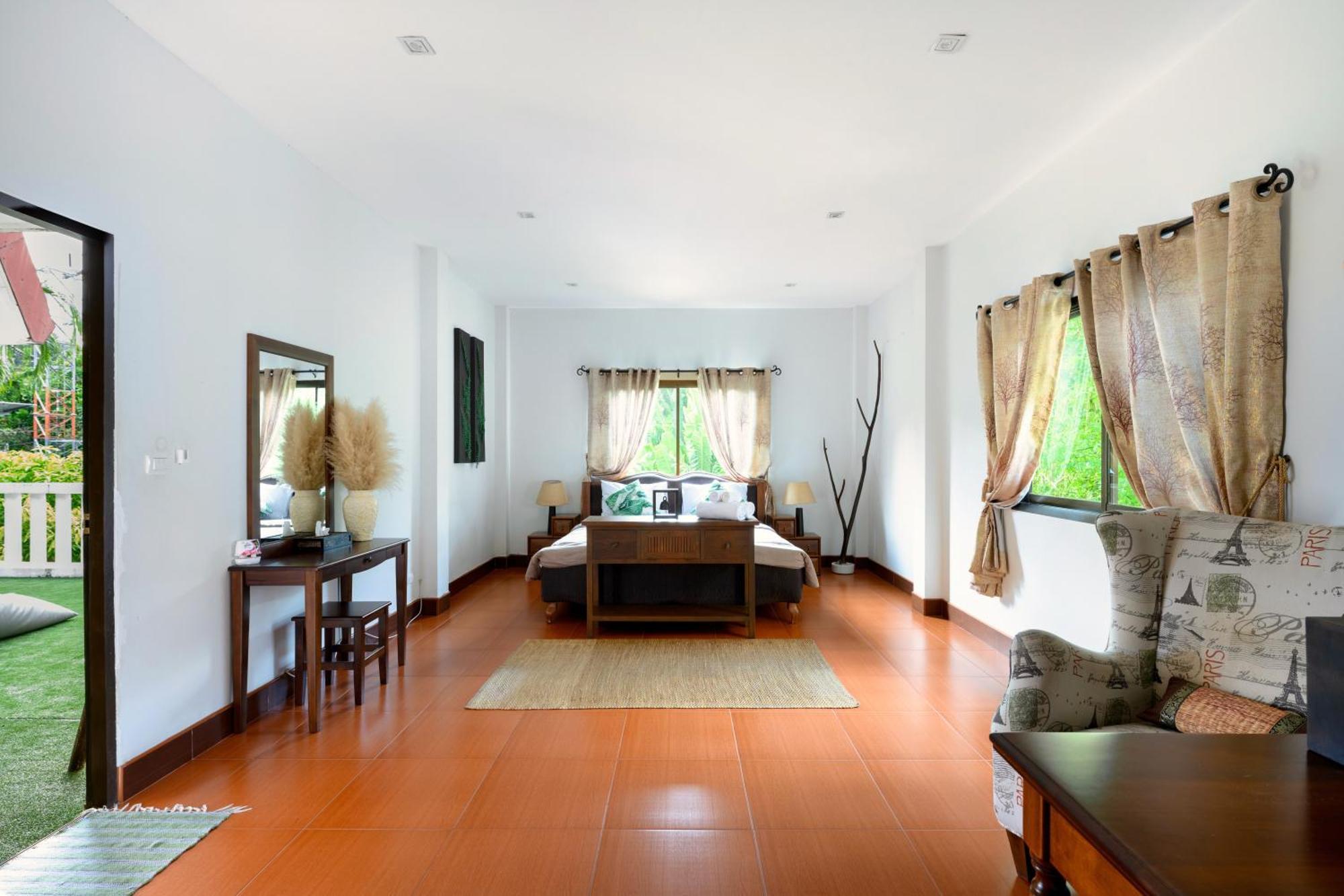Beachfront Pool Villa