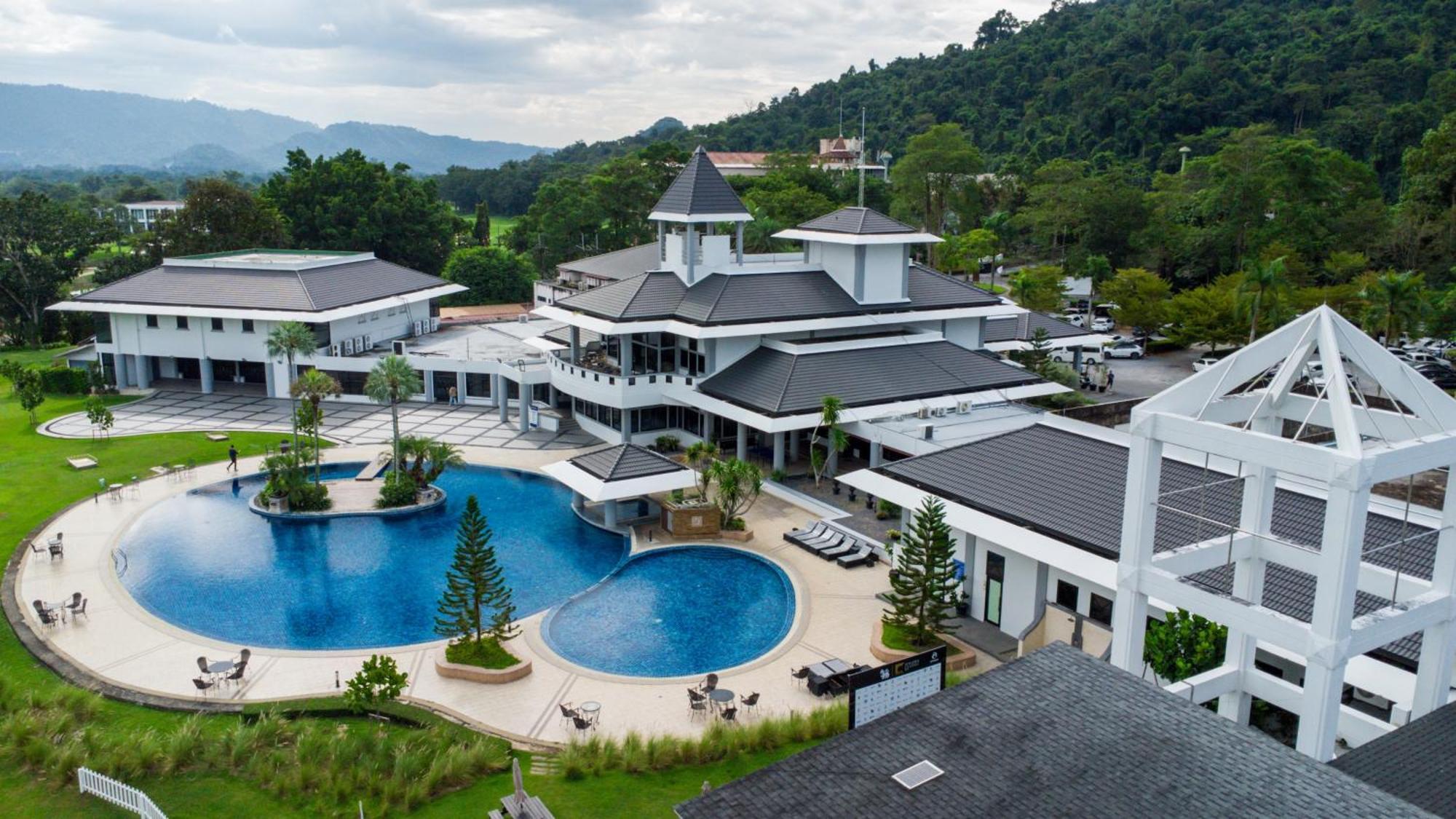 Royal Hills Golf And Resort 3*