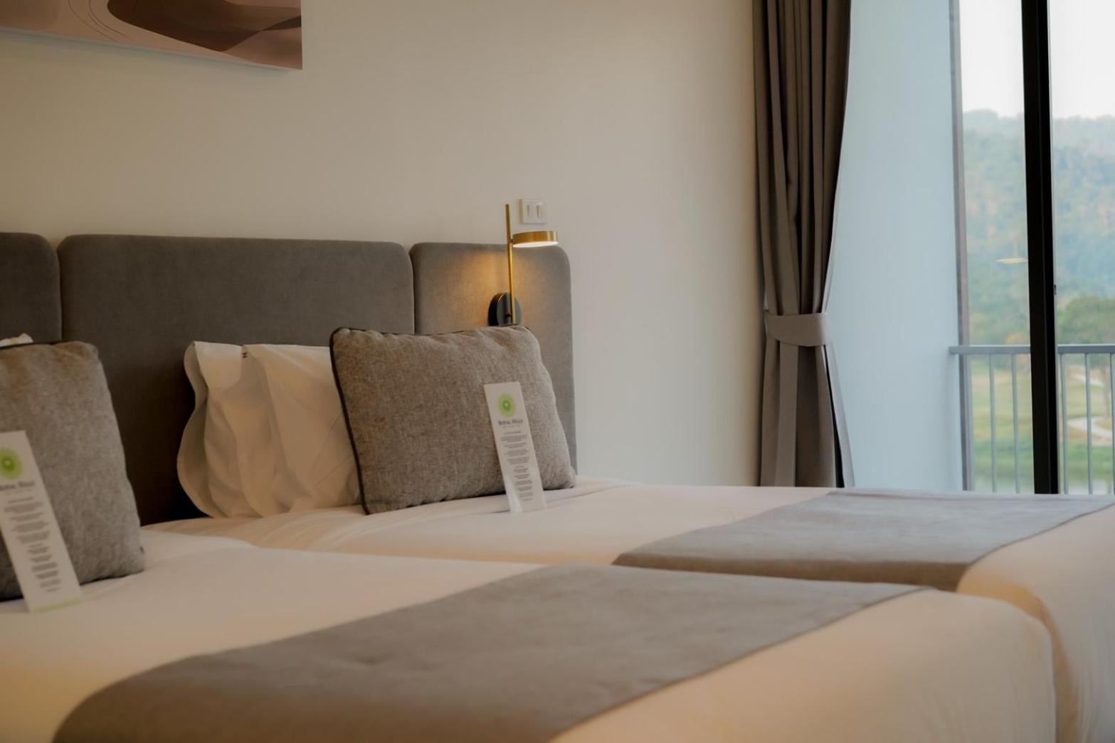 Royal Hills Golf And 3* Nakhon Nayok