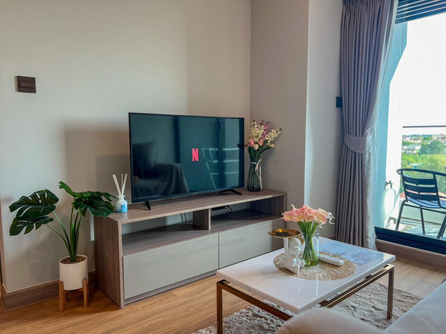The Astra Sky River Apartment