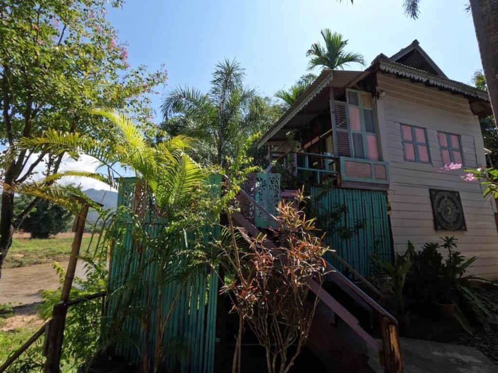 Baan Mai Kon Muang Hotel