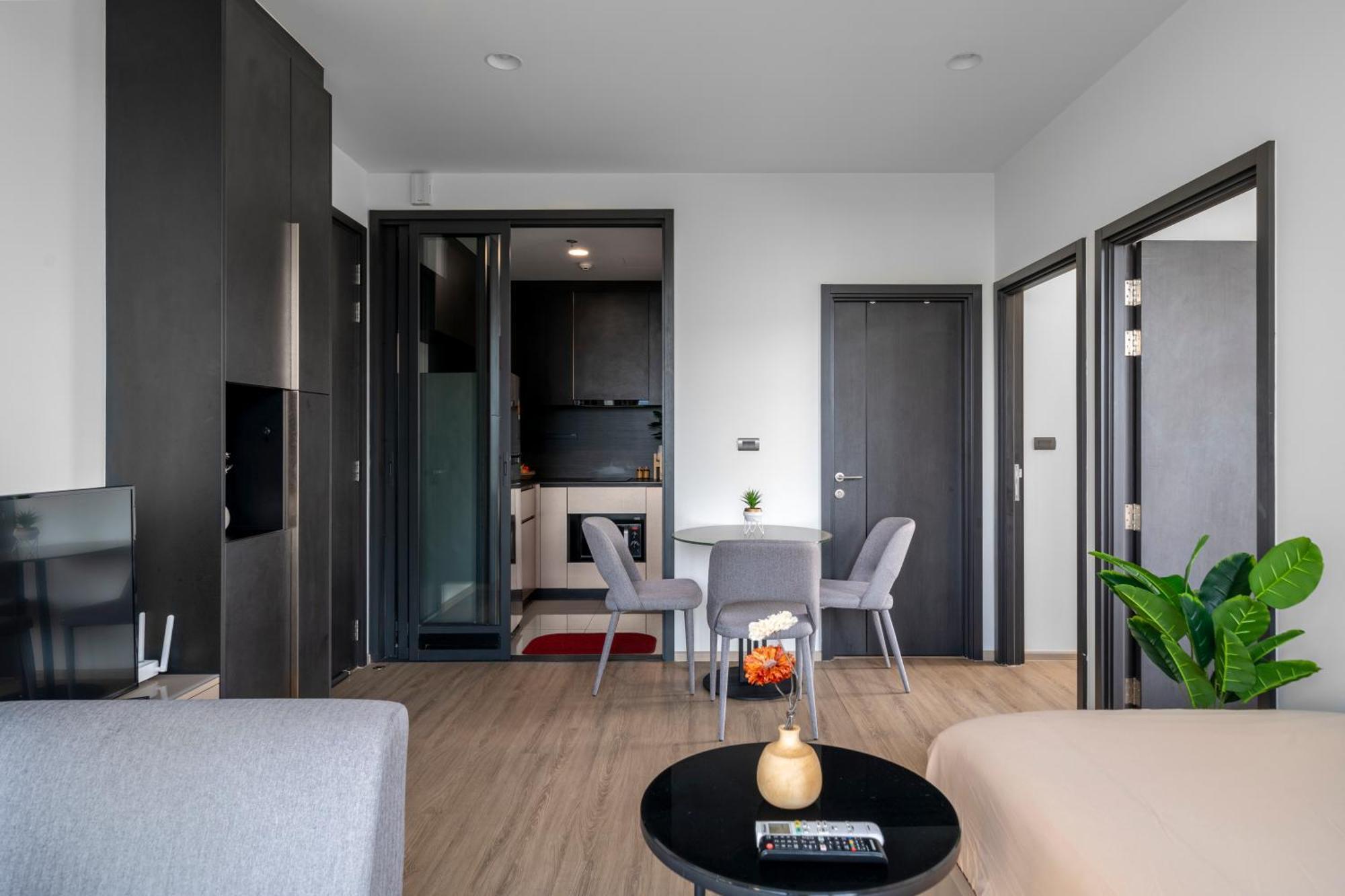 Vacaystation Edge Hotel 4*