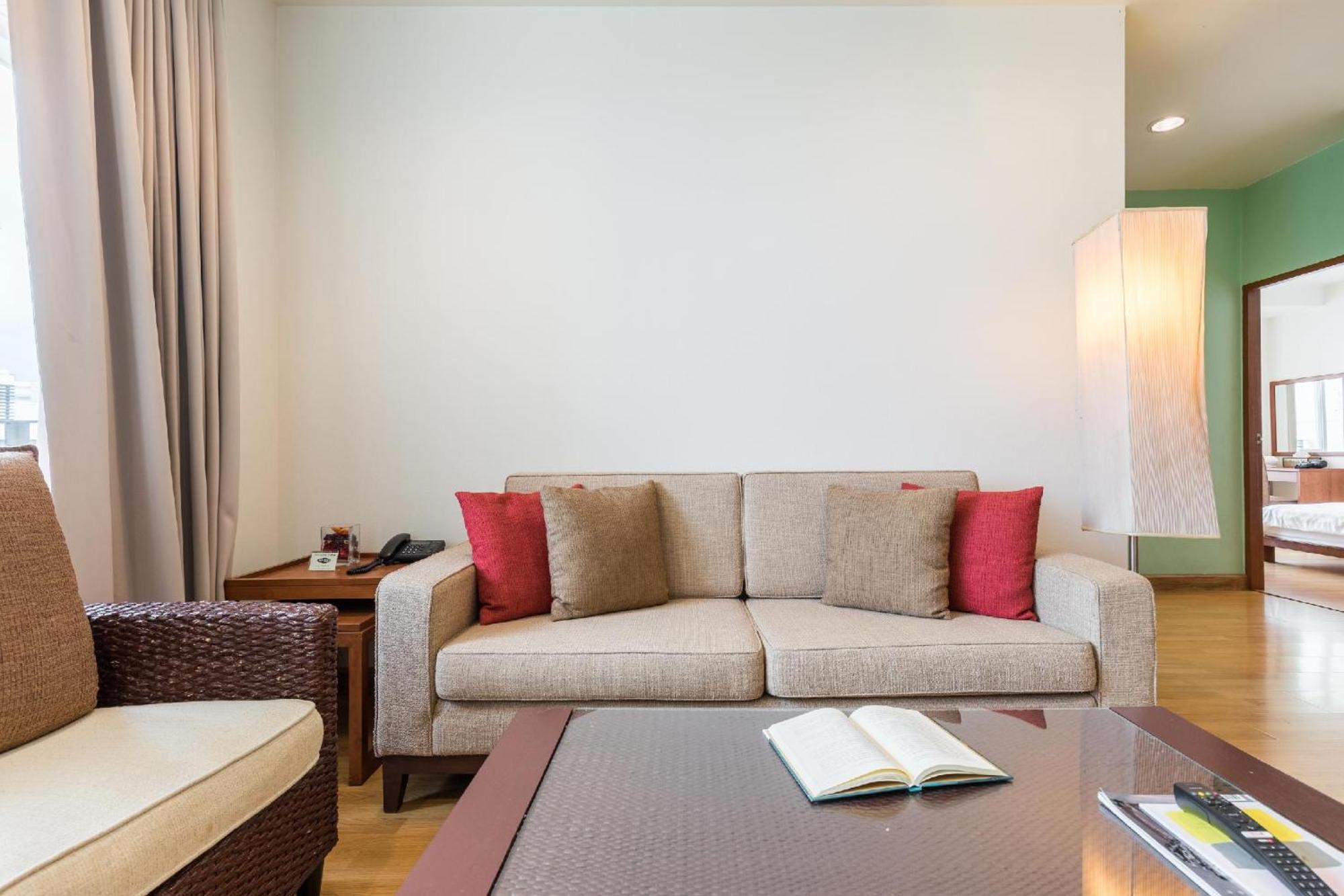 Patio Aparthotel 4*
