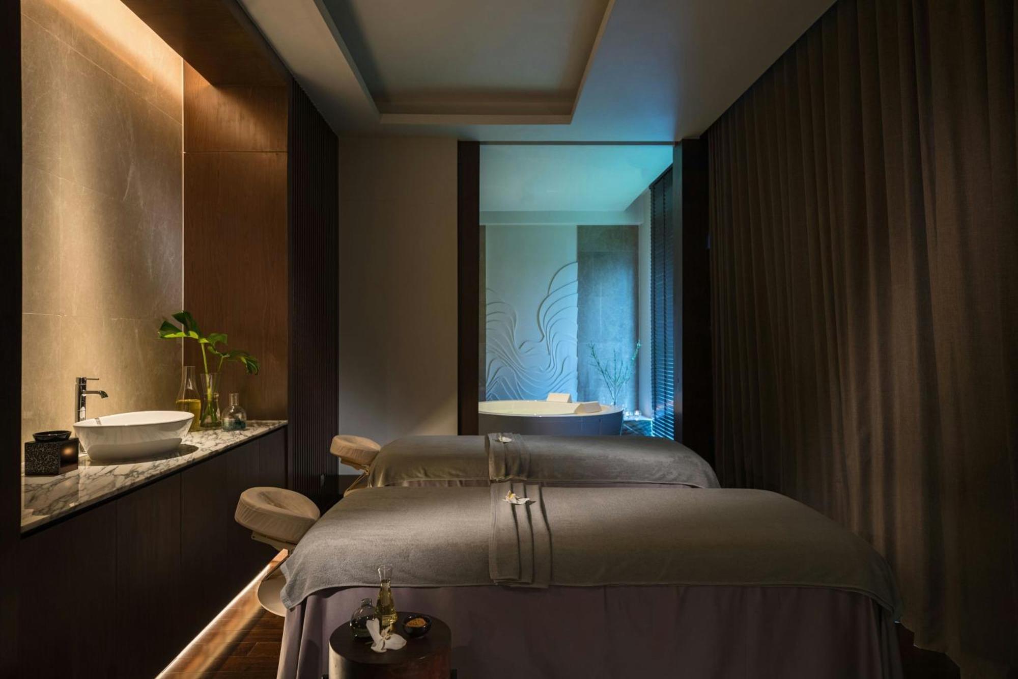 Hotel Renaissance Pattaya & 5*