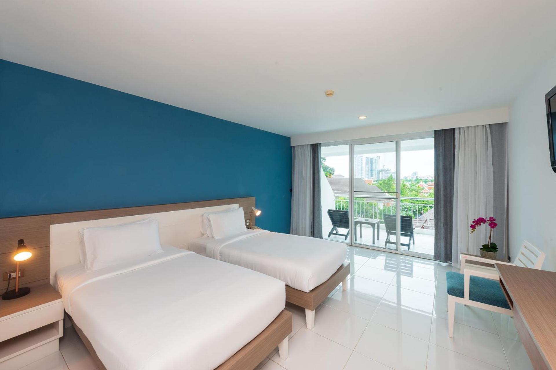 Pinnacle Grand Jomtien And Club Na Chom Thian