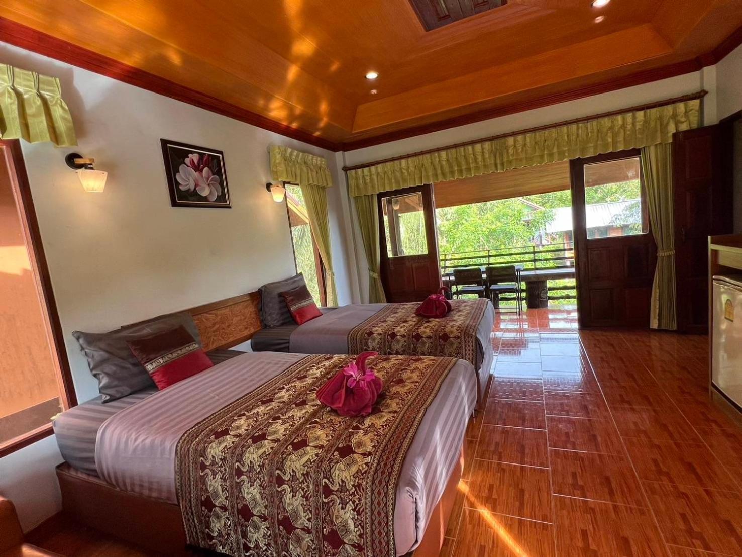 Khaosok Rainforest Resort