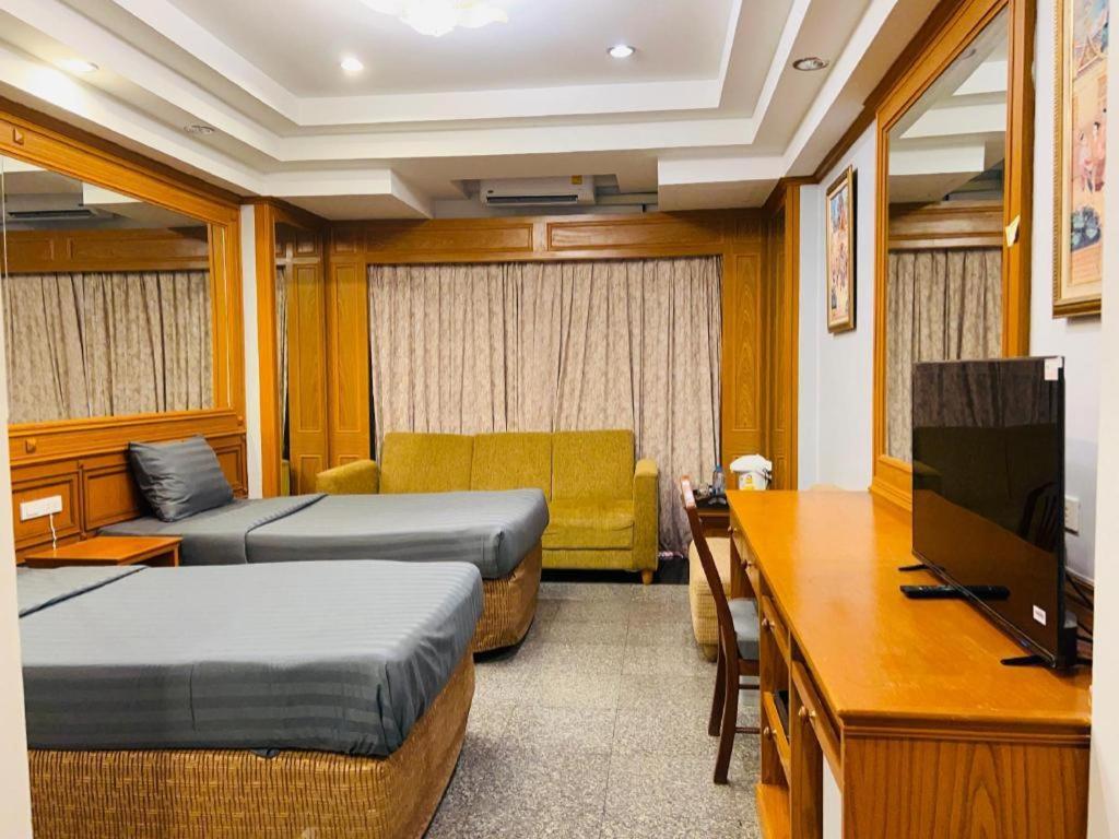 Hotel New Siya 3*