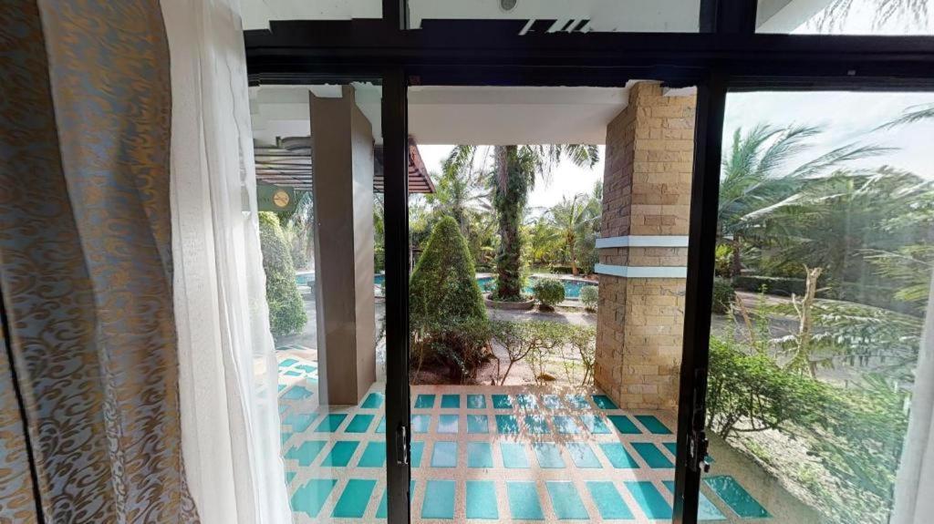 Nattha Waree Hot Spring And 3* Ban Nua Khlong