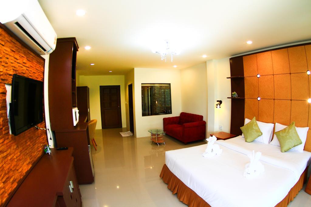 Banana Resort & Spa 3*