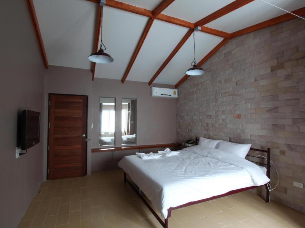 Z2 Boutique Hotel