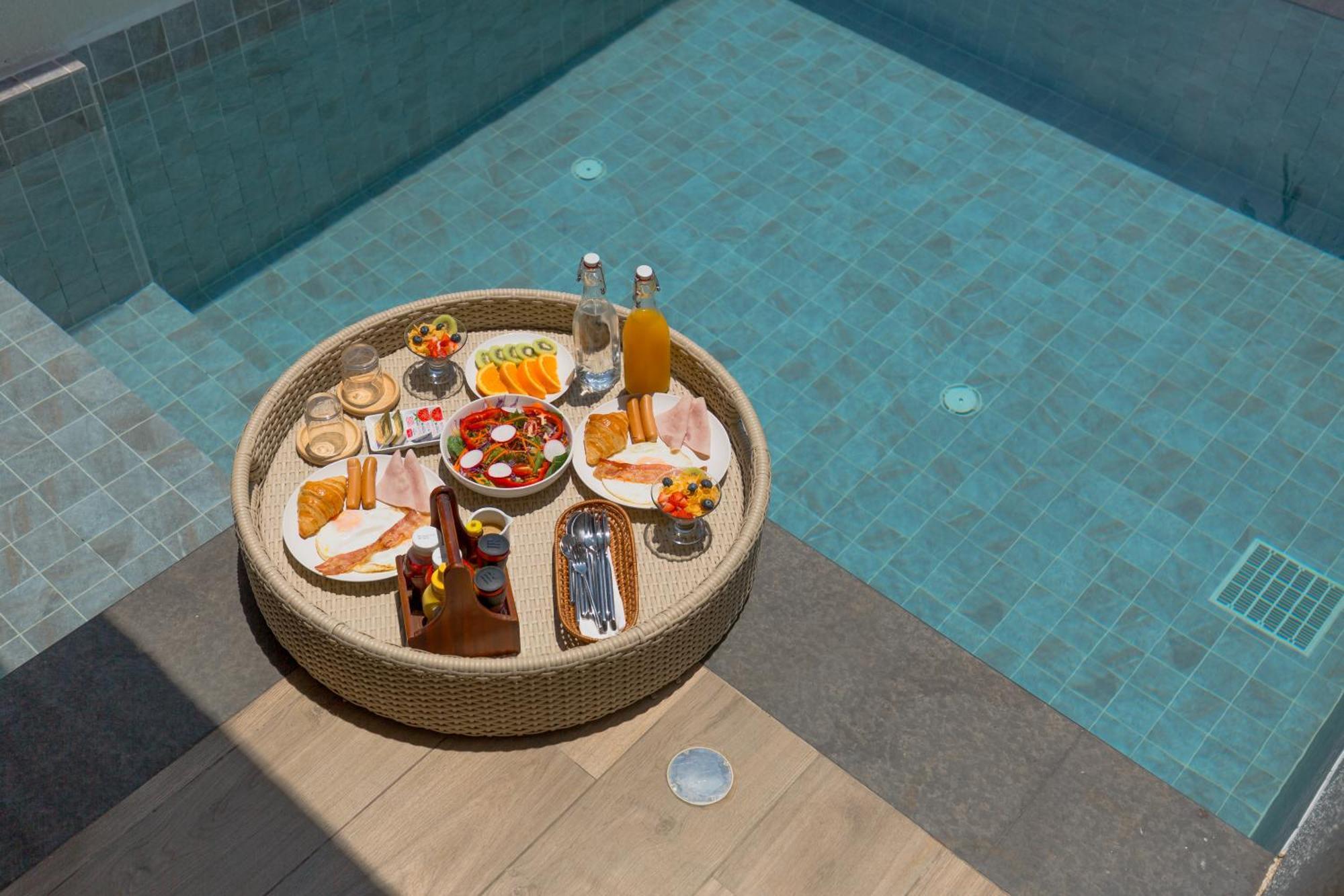 Resort Tasana Bar And Luxury Ko Lan
