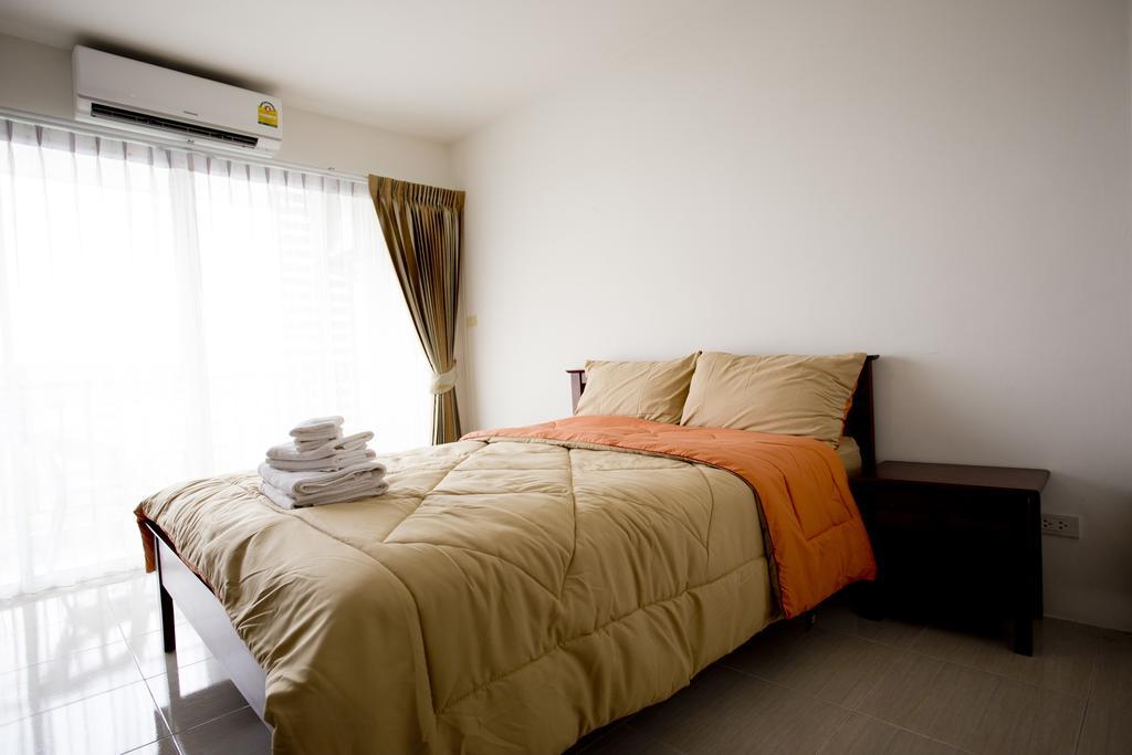 Ratchy Apartamento Bang Sare