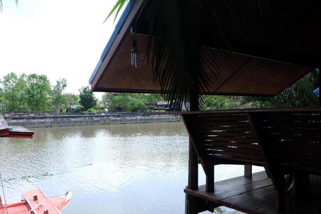 Ruennamyen Amphawa 3* Samut Songkhram
