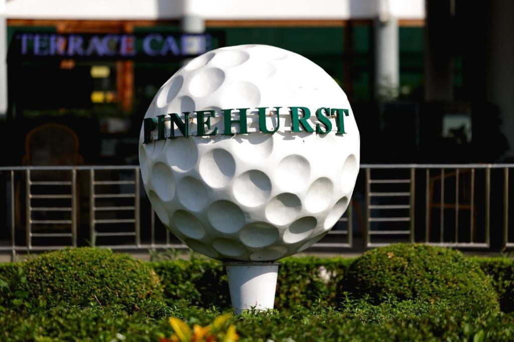 Pinehurst Golf Club And 4* Pathum Thani