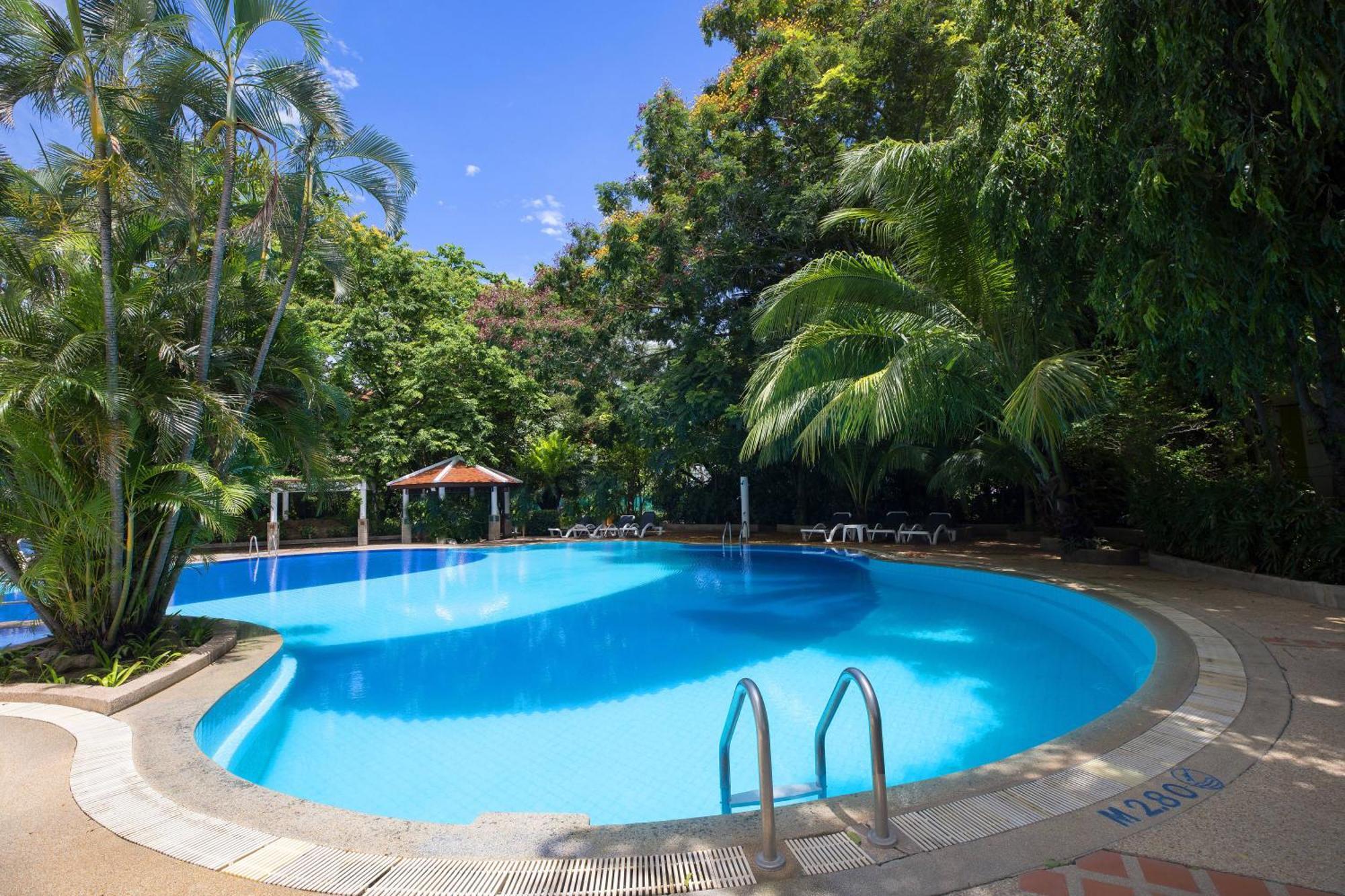 Chic Design & Full Seaview 2br 16c, Near Karon