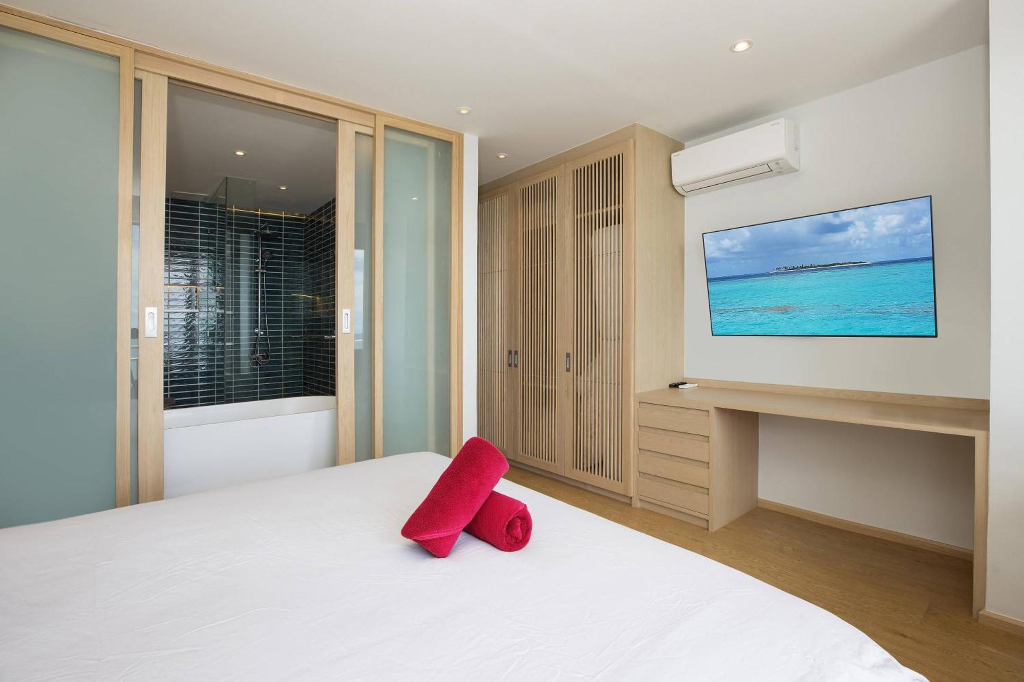 Chic Design & Full Seaview 2br 16c, Near * Karon