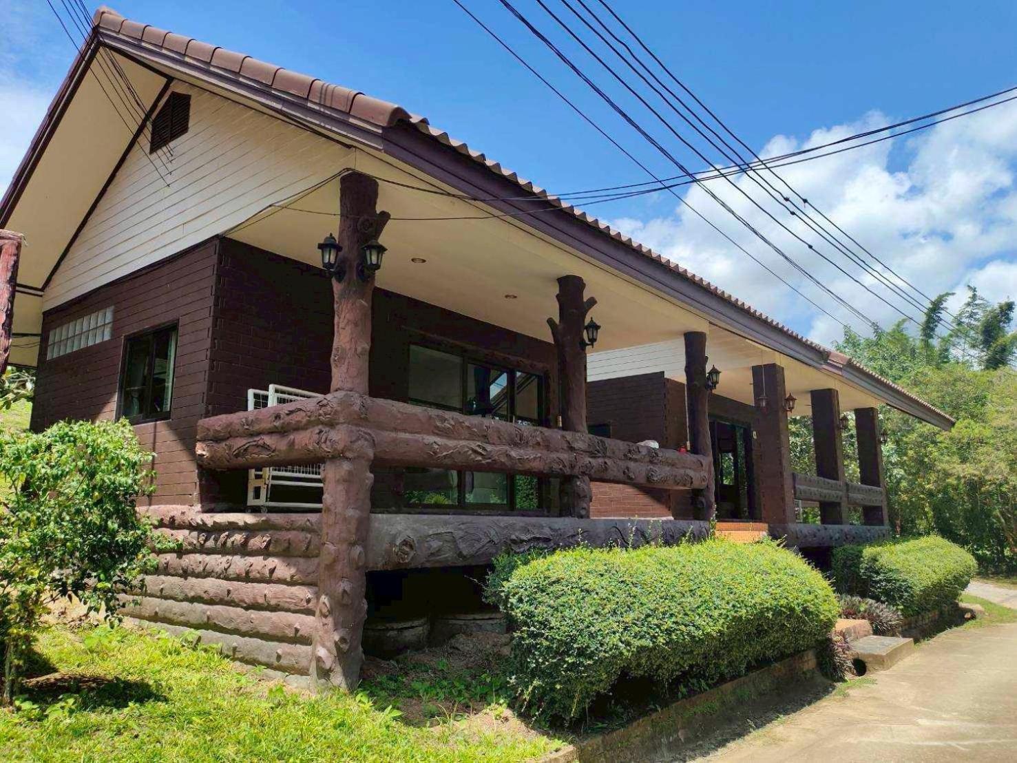 Saitharn Iyara Sai Yok