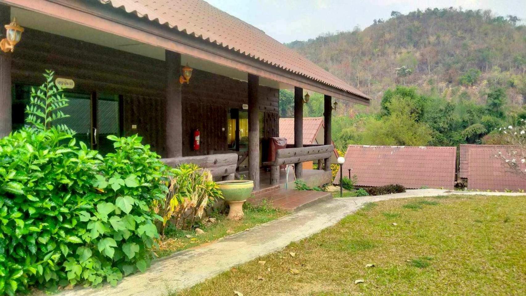 Saitharn Iyara Hotel 3*