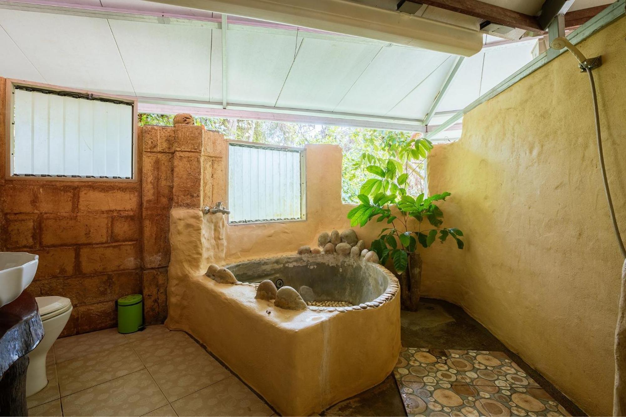 Baandin Chiewlarn Resort 3*
