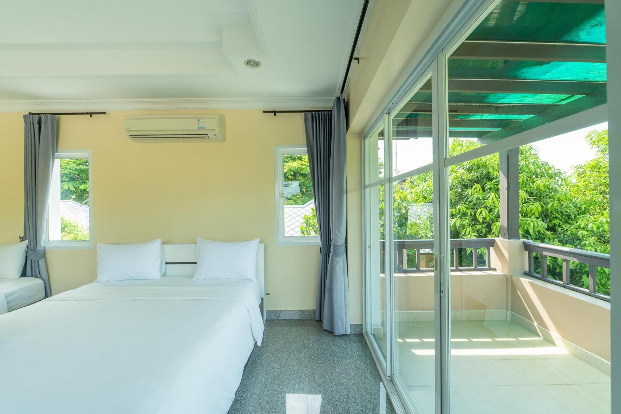 Baan Faa Talaychan Resort 2*