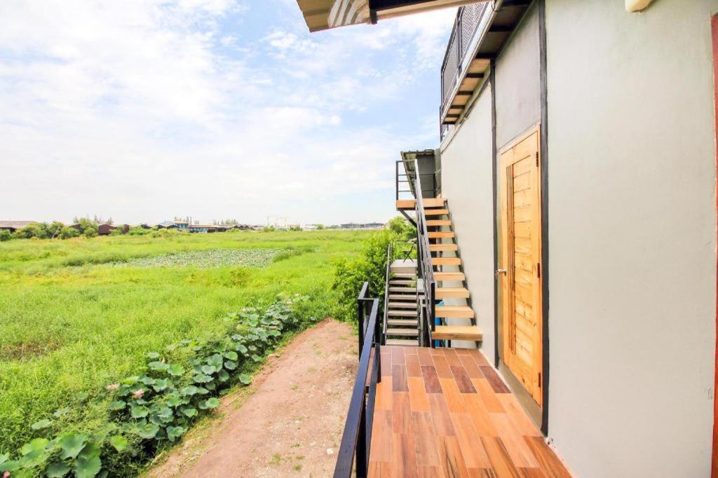 Oyo 271 The Romklao Resort Bangkok