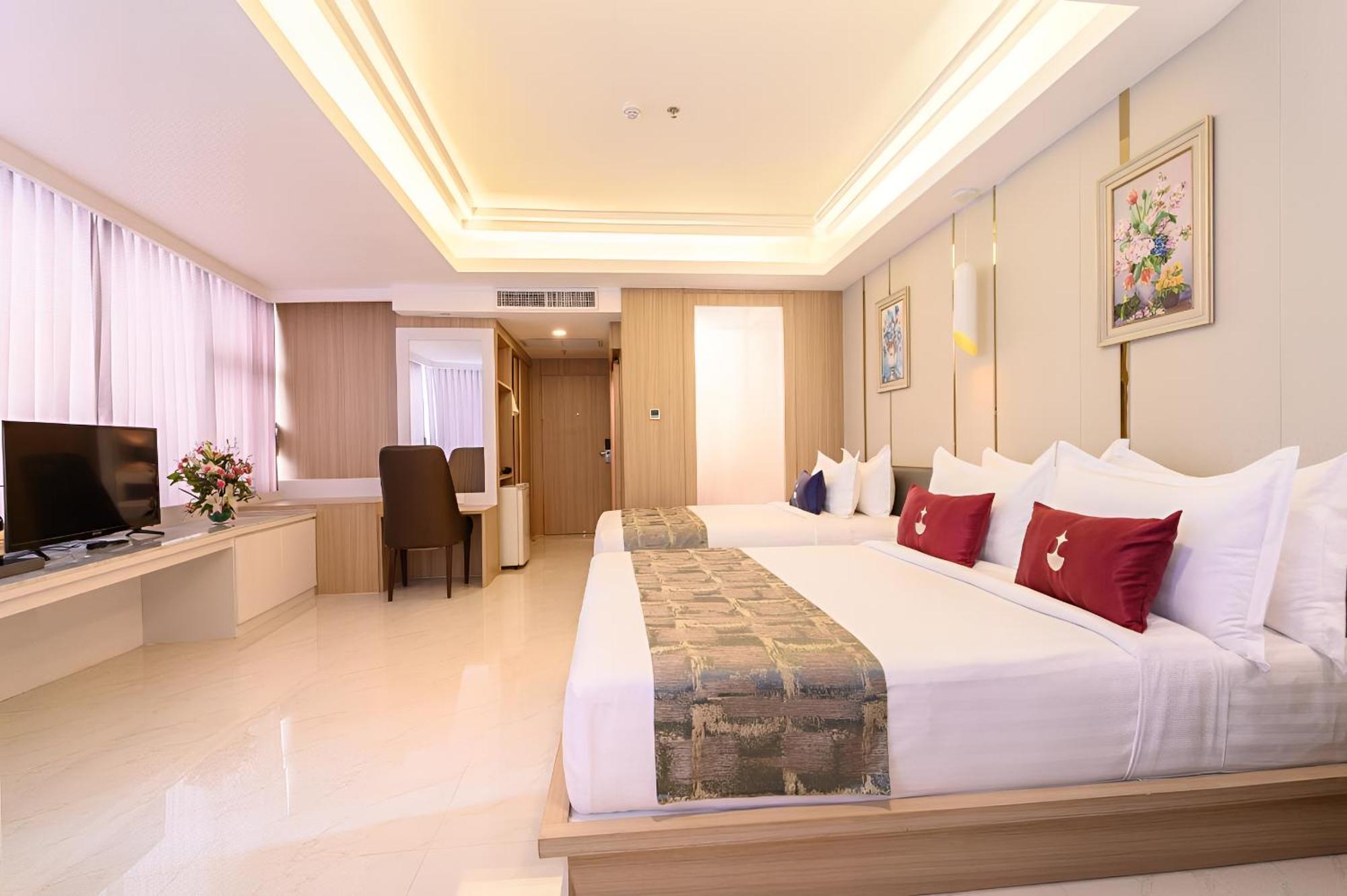 Elong Jomtien Branch 5* Na Chom Thian