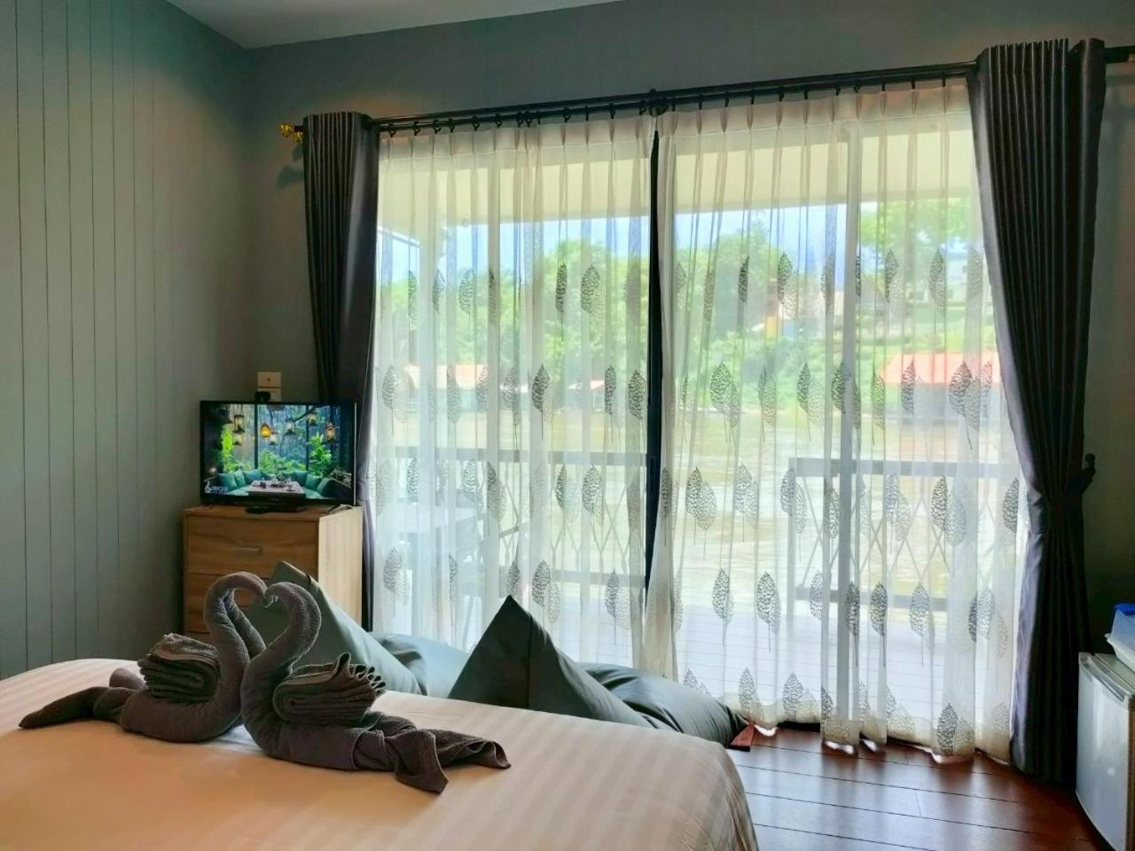 Rimwang The River Life Hotel