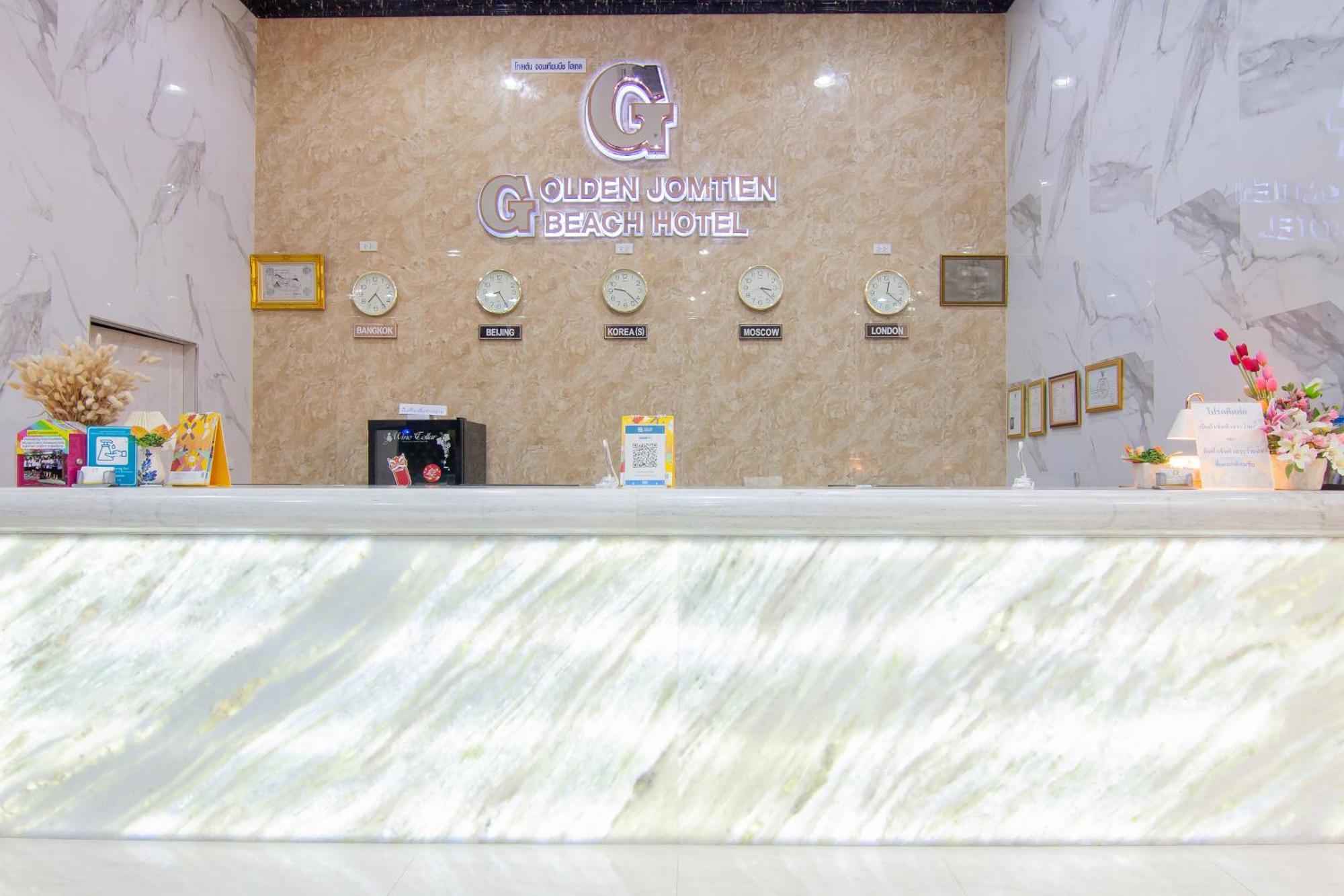Golden Jomtien Beach
