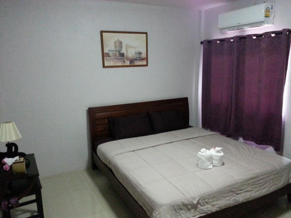 Resort Baan Khaoneawdum Nong Nam Daeng
