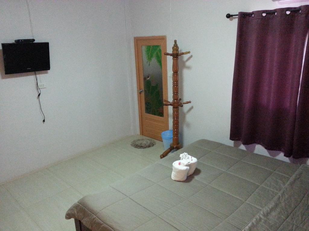 Baan Khaoneawdum 2* Nong Nam Daeng