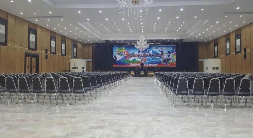 The Pine 3* Pathum Thani