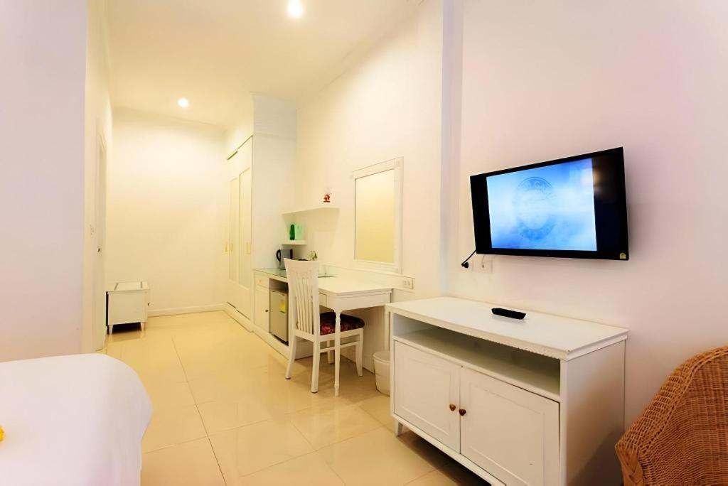 Amarin Resort 3*