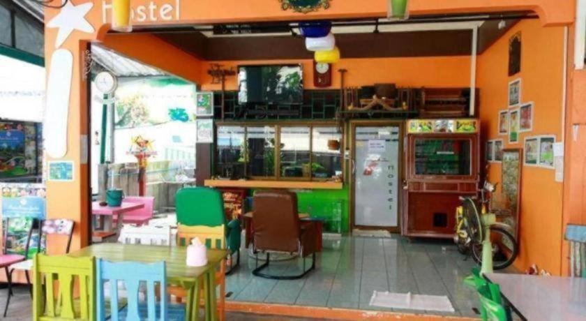 Oyo 586 I Hostel