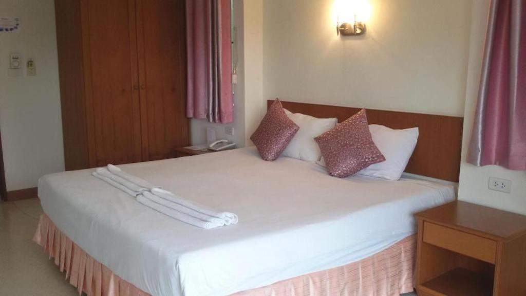 Wild Orchid Krabi Hotel Ao Nam Mao