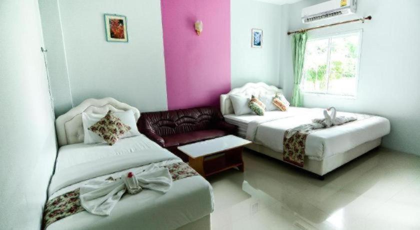 Tanaosri & Creekside Resort