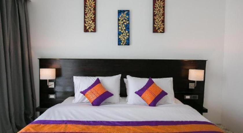 Hotel Saksuksmile Sukhothai
