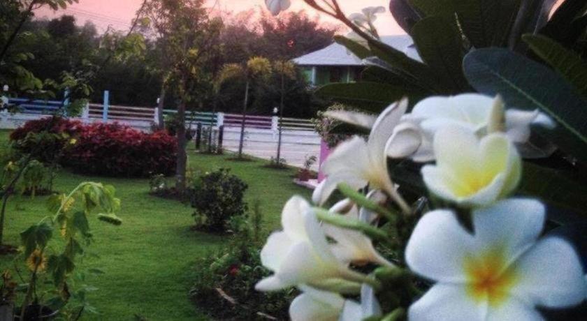 Chiangkhan Gallery Resort 3*